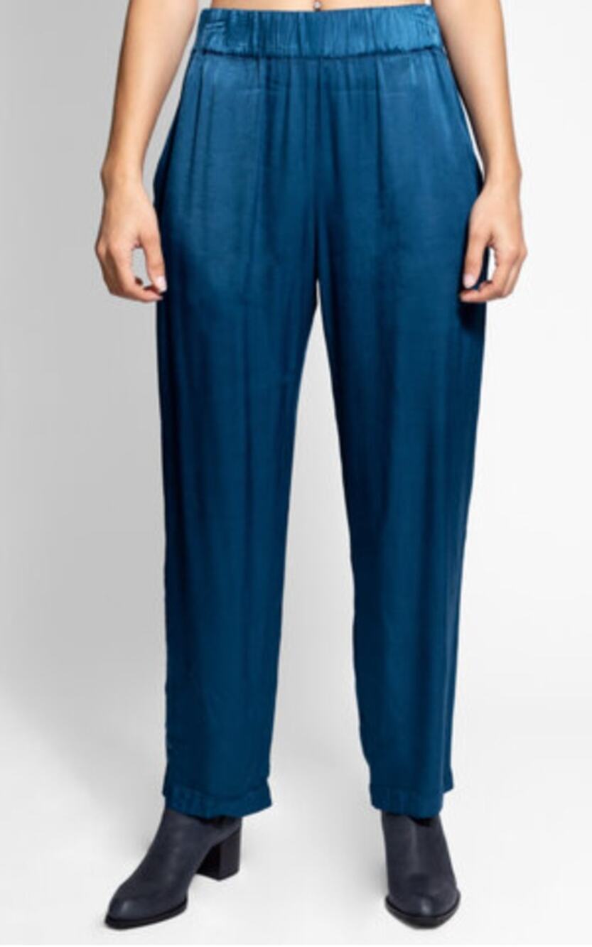 RAQUEL ALLEGRA Trapunto Satin Ankle Pant Peacock Pockets High Rise Minimalist 1